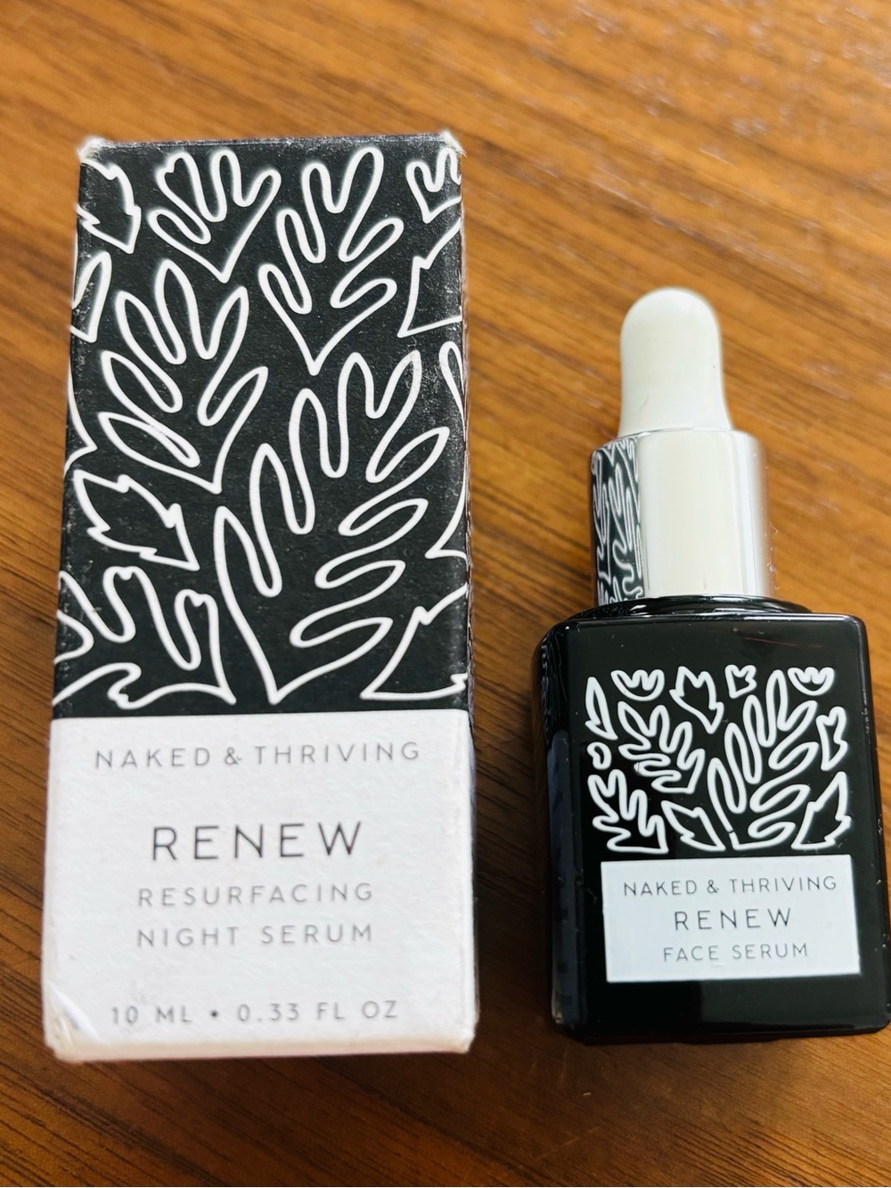 NIB Naked & Thriving Renew Resurfacing Night Serum 0.33 fl oz / 10ml travel size